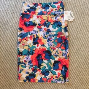NWT lularoe Cassie skirt xs